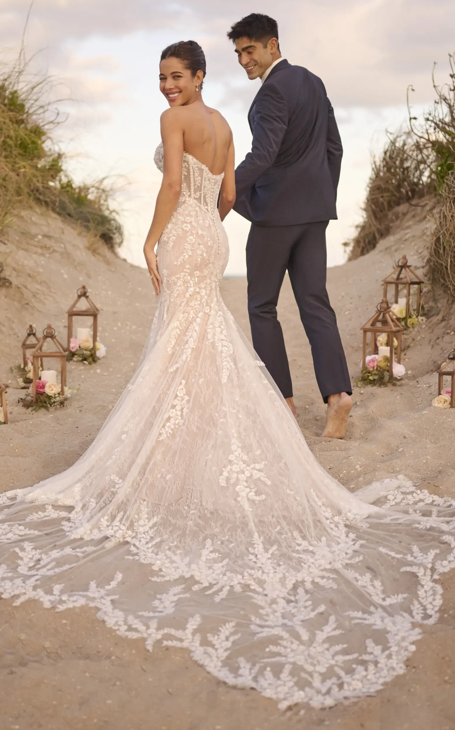 beach sexy wedding dress Dresses & Gowns Color:As Picture:Black/Eden Green simple low back wedding Next Day Delivery Dresses strapless silk maxi dress