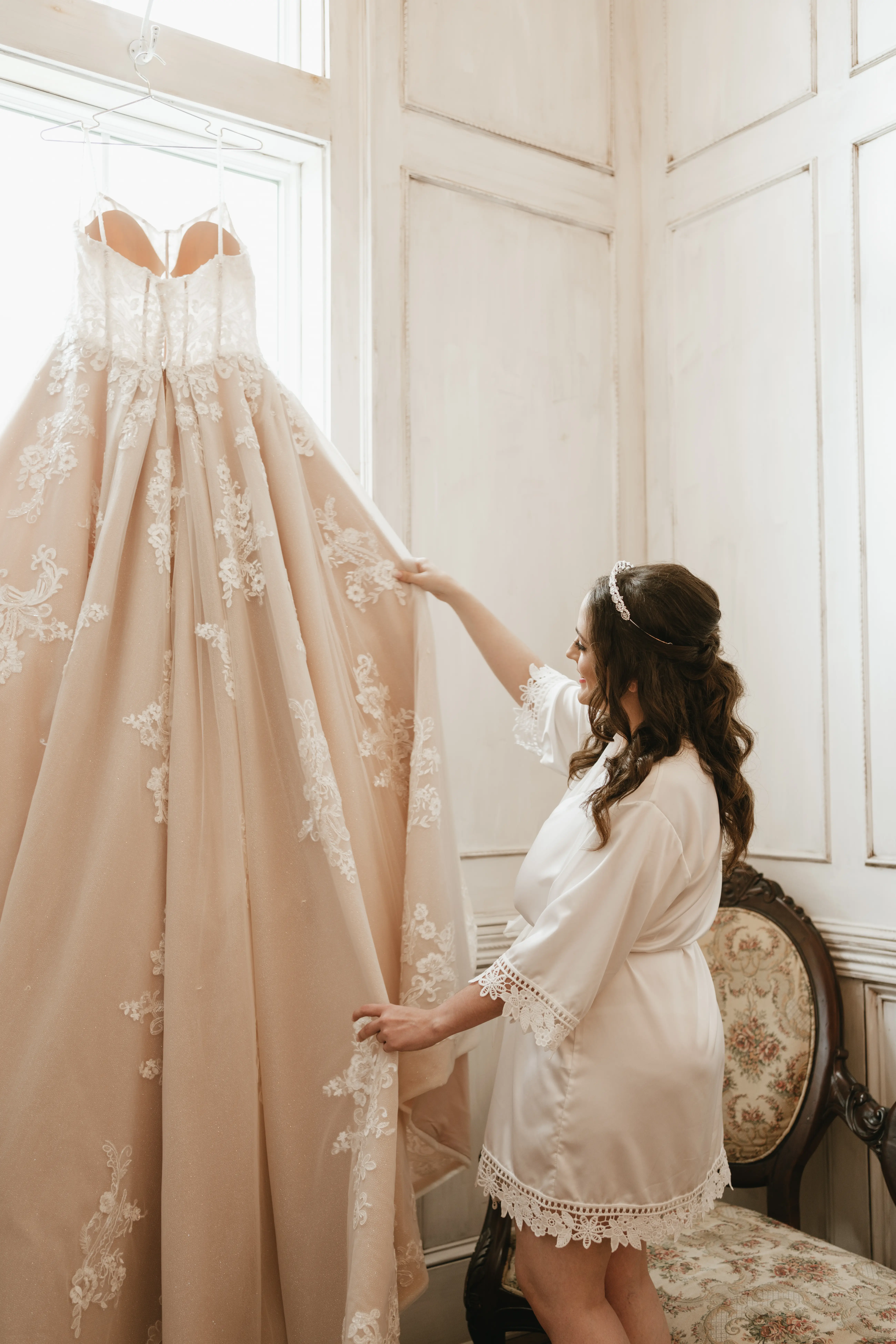 Bride In Ivory Ballgown Norvinia Sottero Midgley
