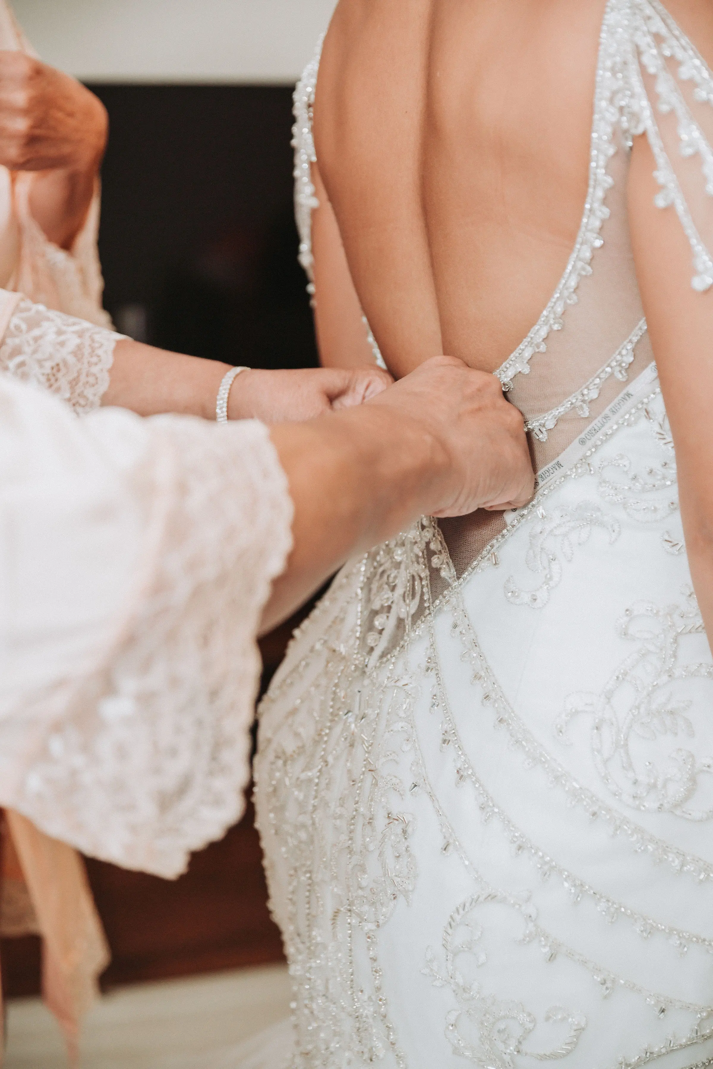 Bride wearing glamorous mermaid wedding dress