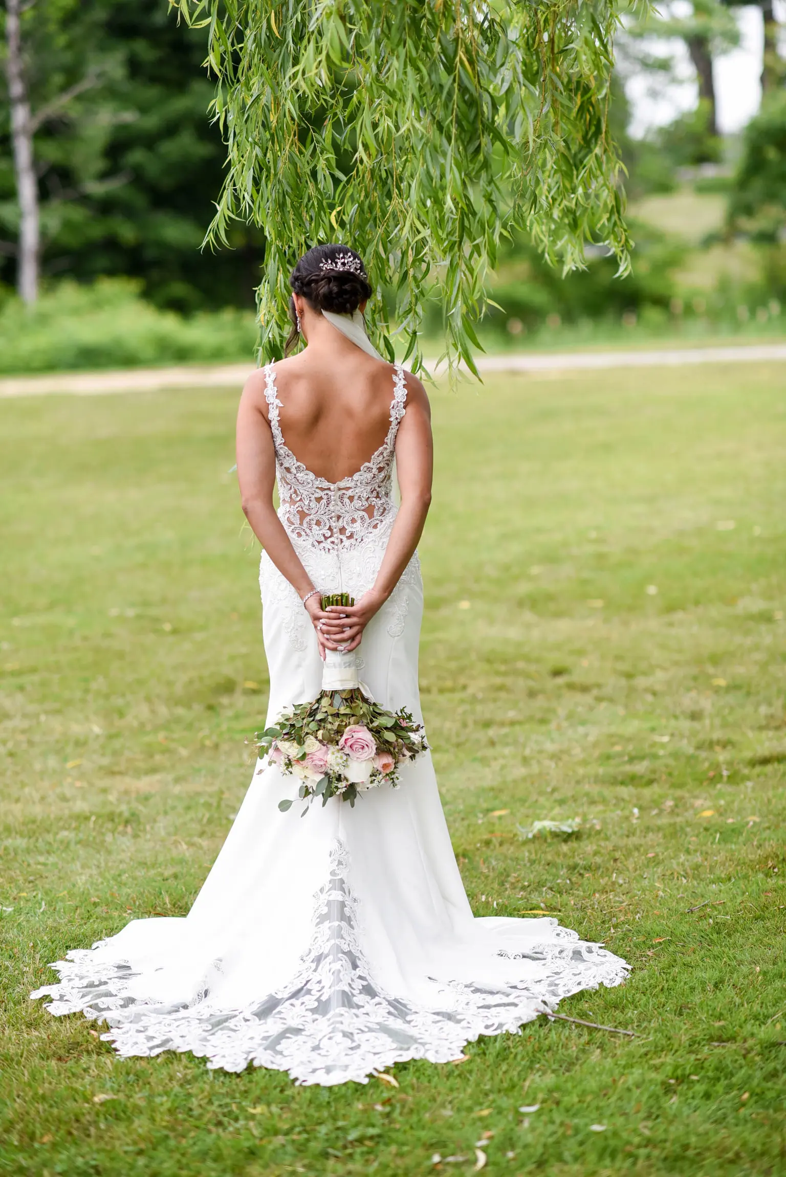 Bride wearing crepe sheath wedding dress