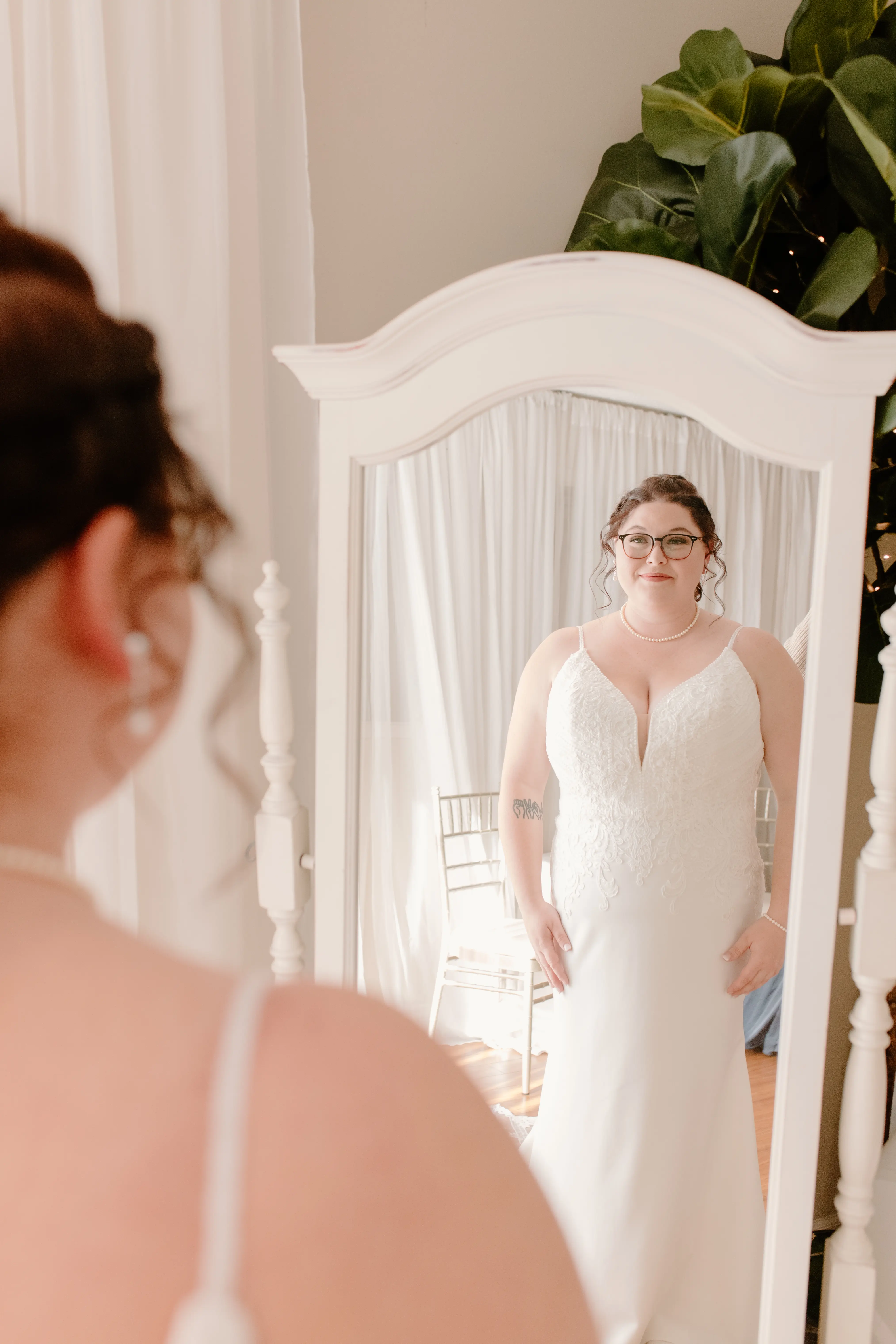 Bride Wearing Cold Shoulder Crepe Wedding Dress Bracken Lynette By Sottero And Midgley