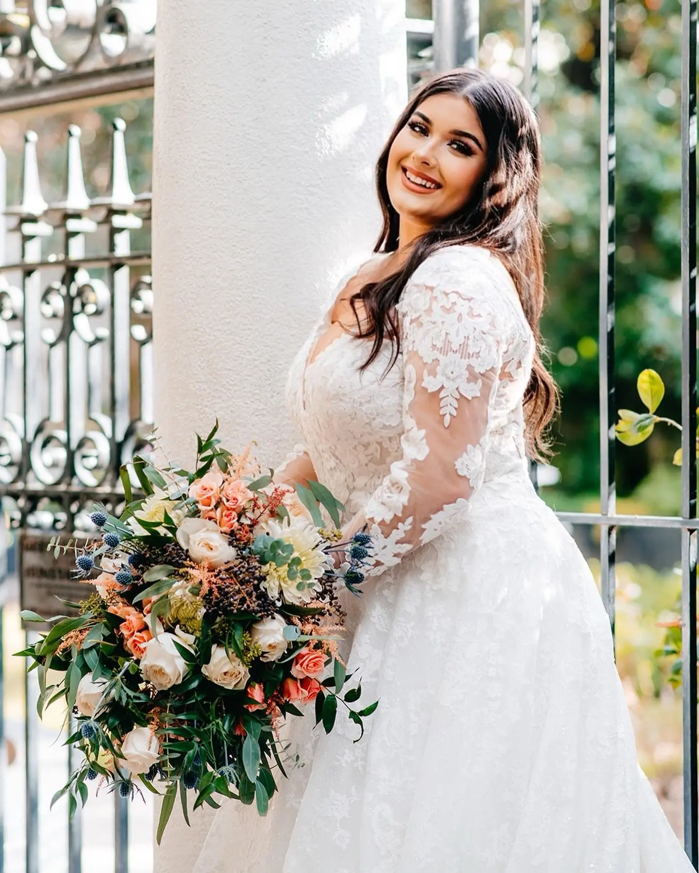 Bride In Sheer Organza Sweetheart Neckline Kierna Sottero Midgley