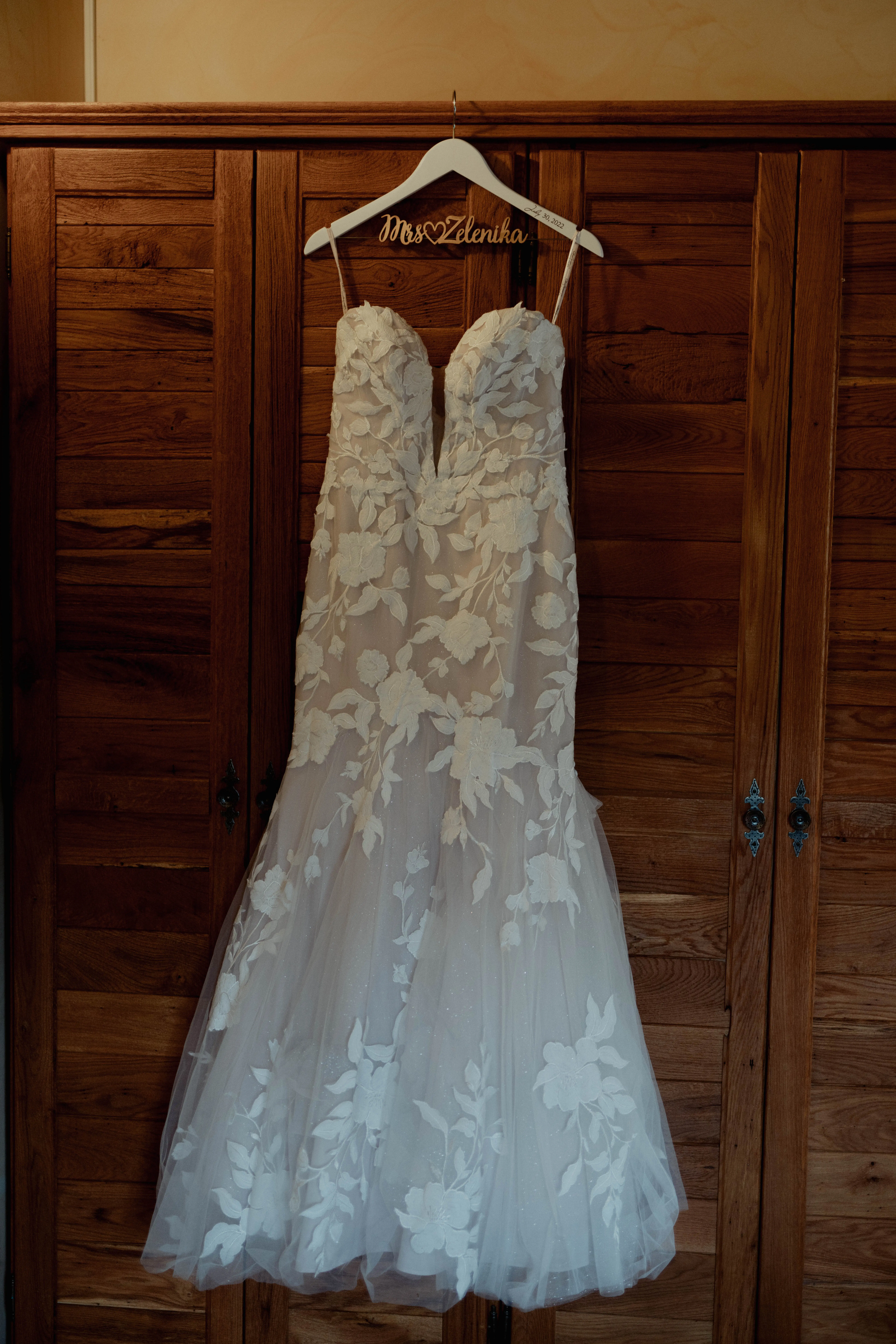 Mermaid Wedding Dress With Oversized Lace Hattie By Rebecca Ingram