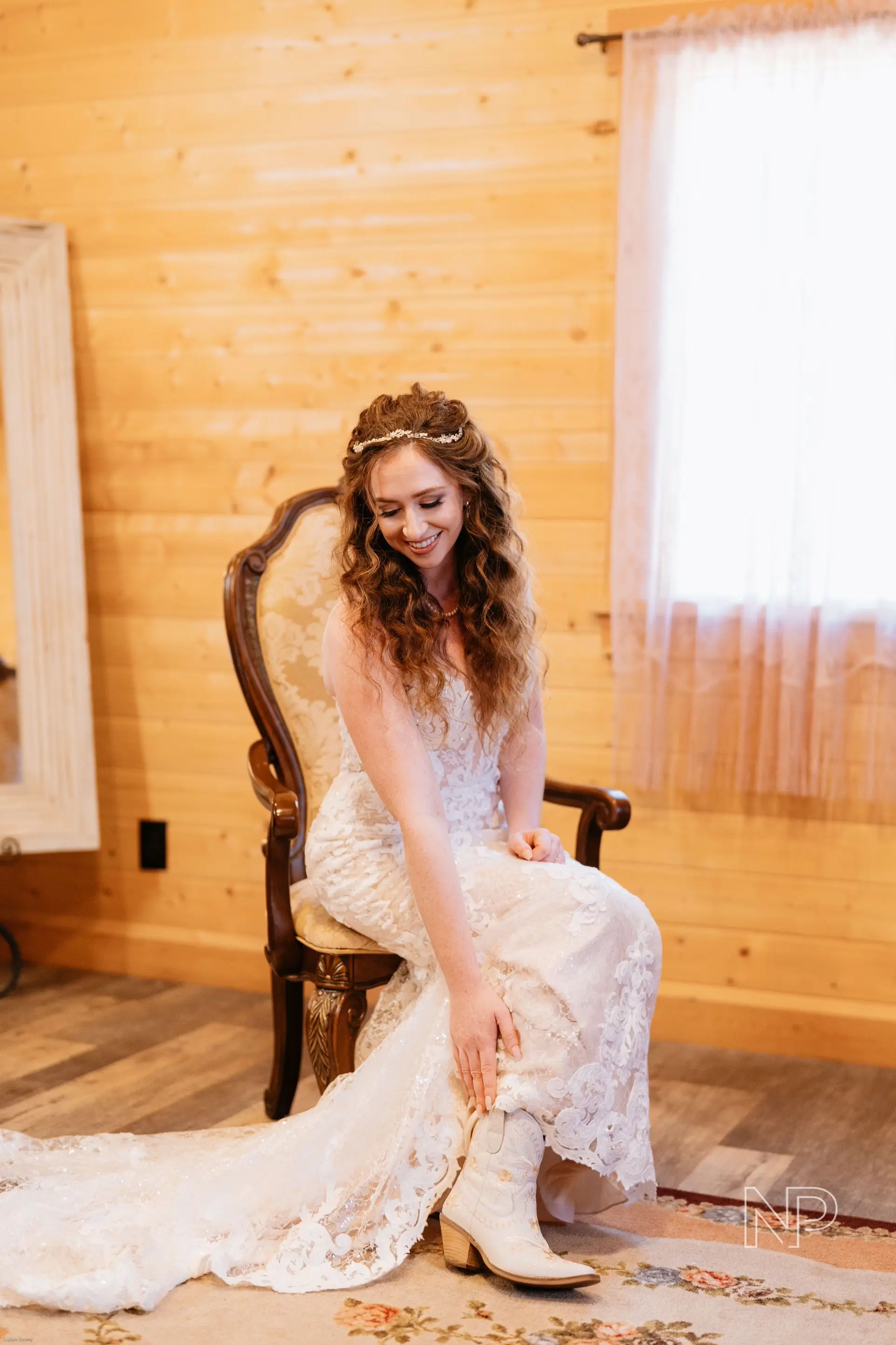 Bride Wearing Sexy Mermaid Wedding Dress Tuscany By Maggie Sottero