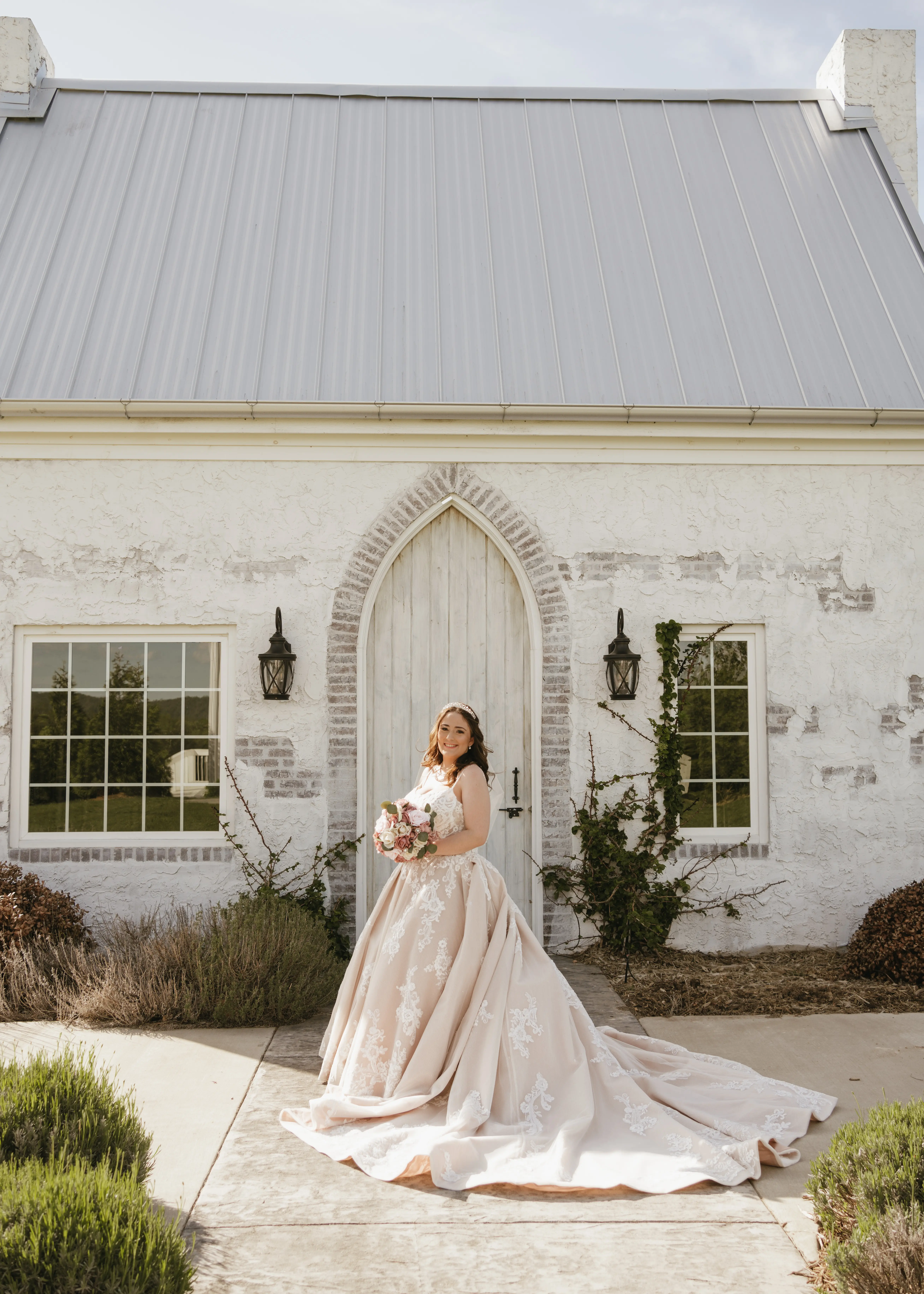 Bride In Ivory Ballgown Norvinia Sottero Midgley