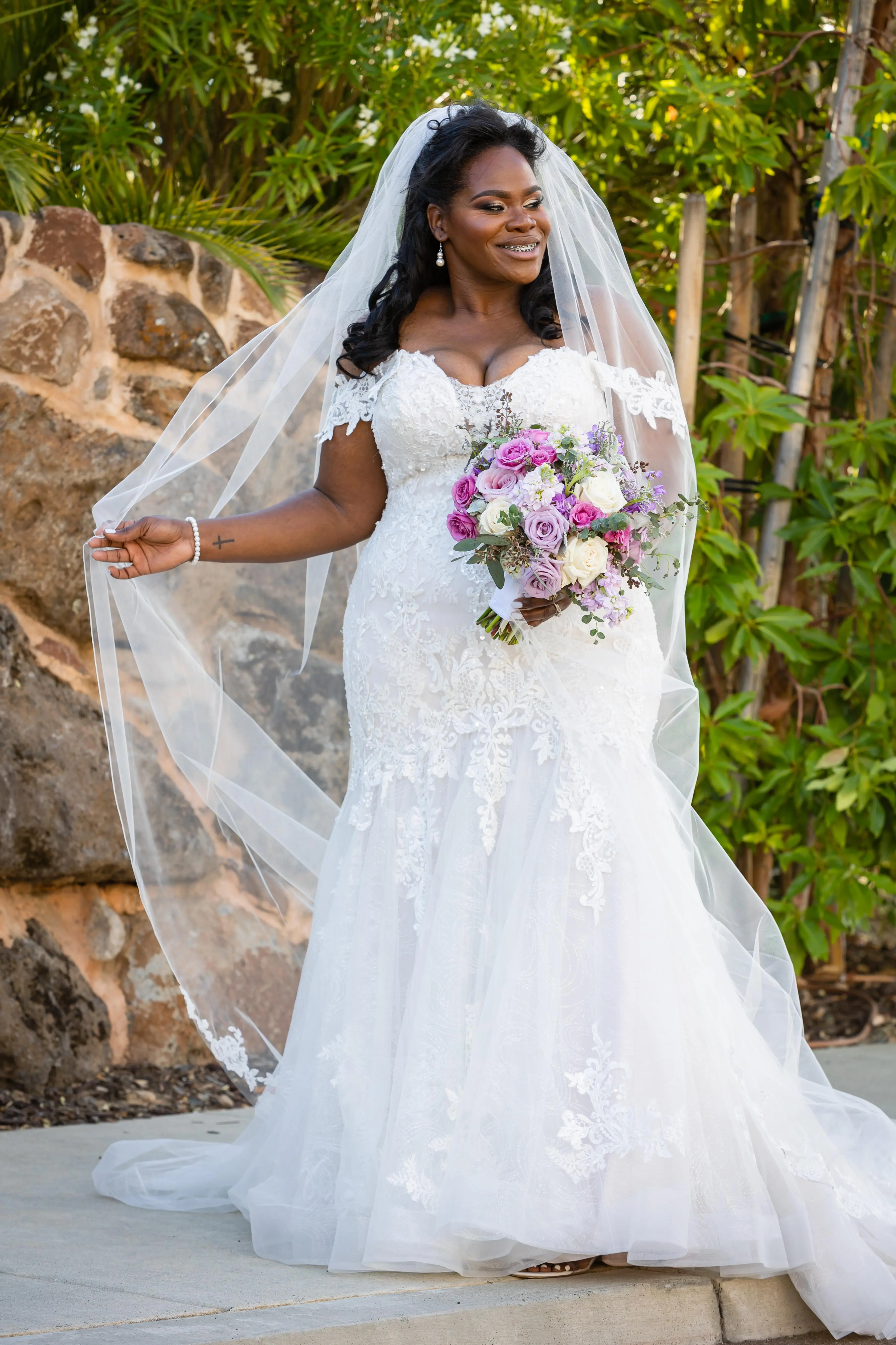 Bride Wearing Lace Mermaid Wedding Dress Lonnie Lynette By Maggie Sottero