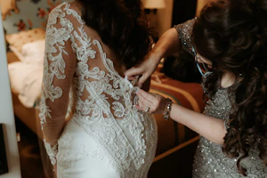 Bride Wearing Elegant Sleeved Wedding Dress Cambridge Dawn By Sottero And Midgley