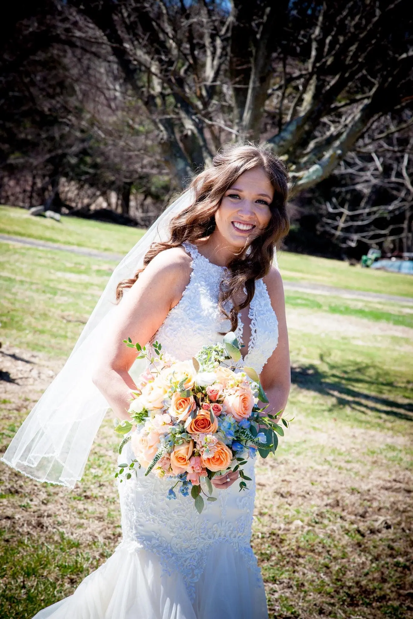 Bride wearing organza mermaid wedding dress