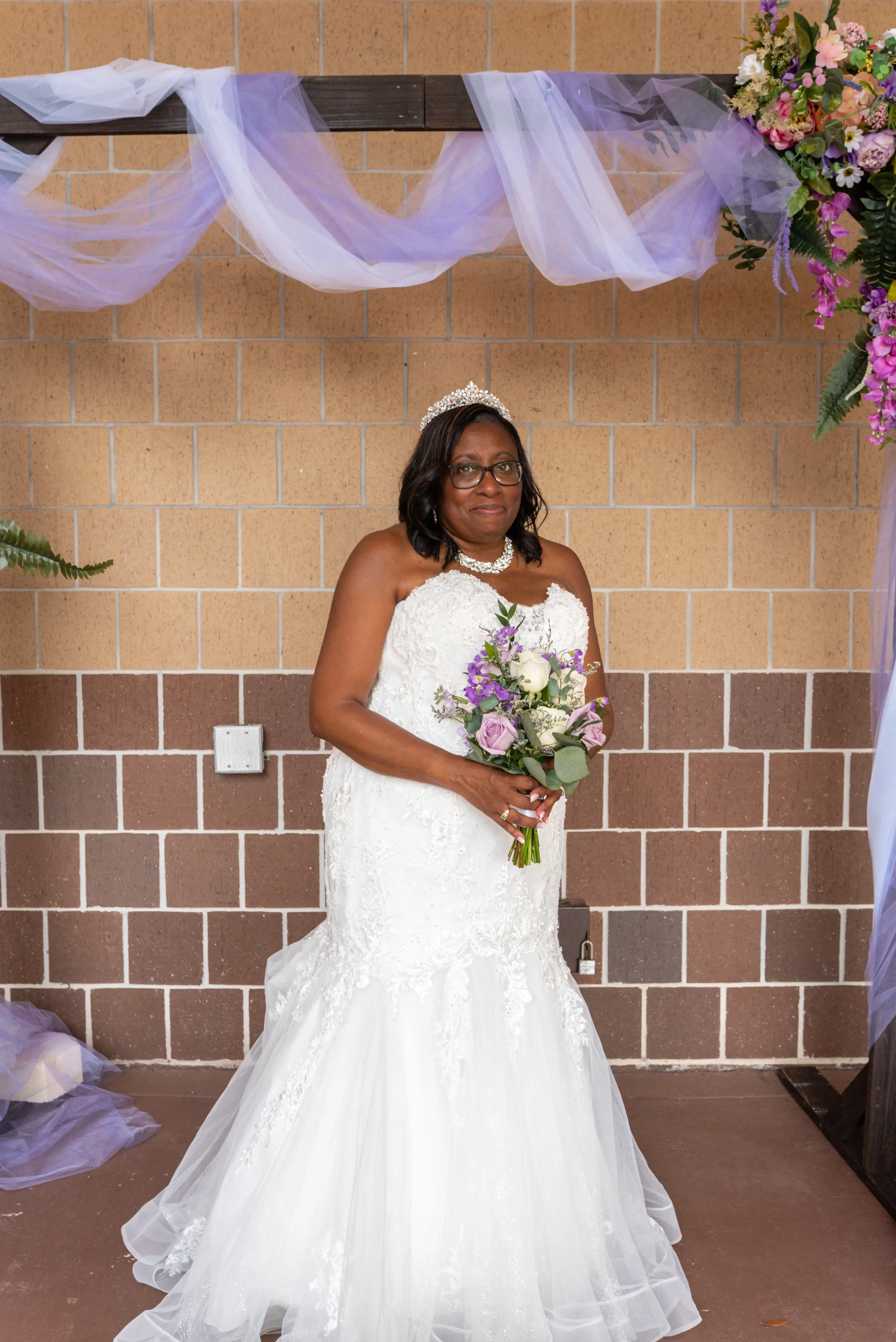 Bride Wearing Lace Mermaid Wedding Dress Lonnie Lynette By Maggie Sottero
