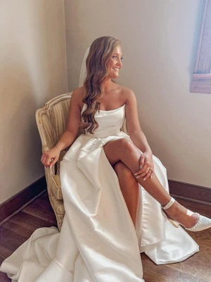 Bride wearing Aspen by Sottero and Midgley