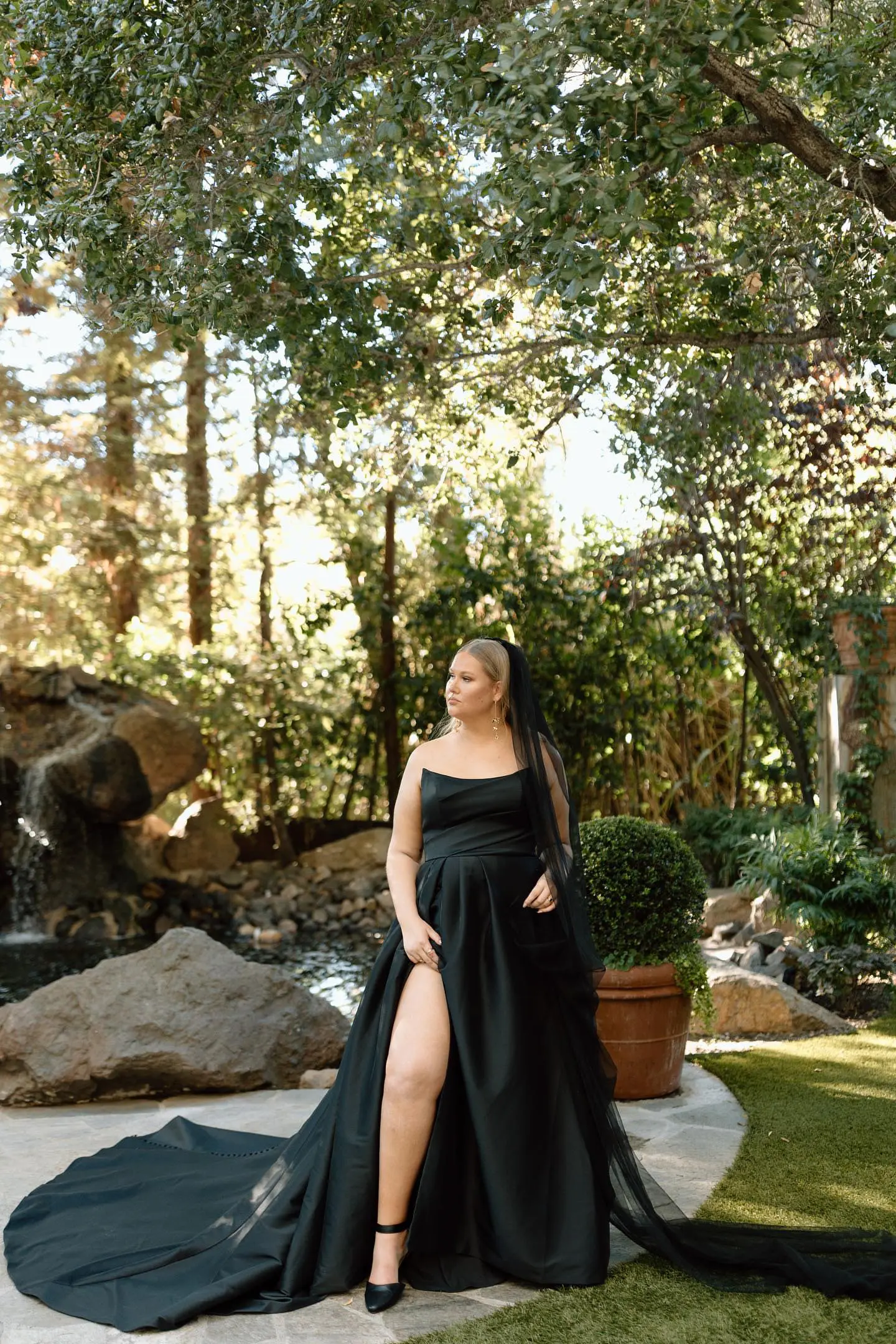 Bride wearing Aspen wedding dress by Sottero and Midgley